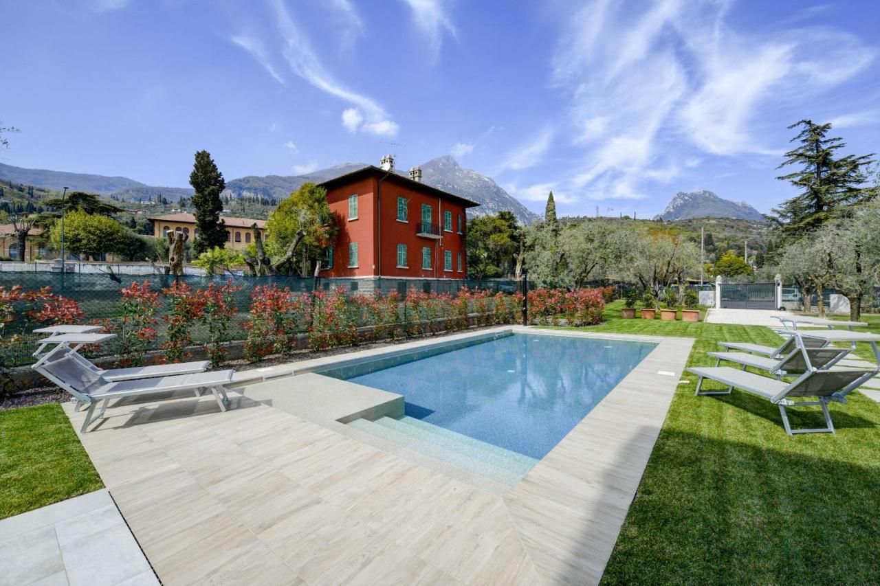 Maison Bellini 2 Toscolano Maderno Buitenkant foto
